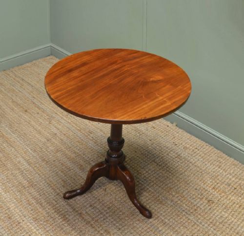 Georgian Mahogany Circular Antique Tripod Occasional Table