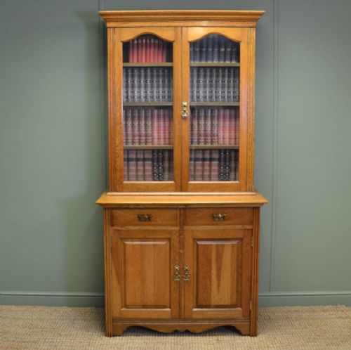 Stunning Quality Victorian Golden Oak Antique Bookcase