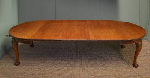 Grand Solid Mahogany, Large Victorian Antique Extending Dining Table