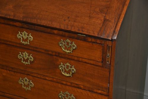 fig 2. Quality George III Walnut Antique Bureau
