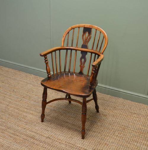 Fine Country, Ash and Elm Antique Windsor Chair