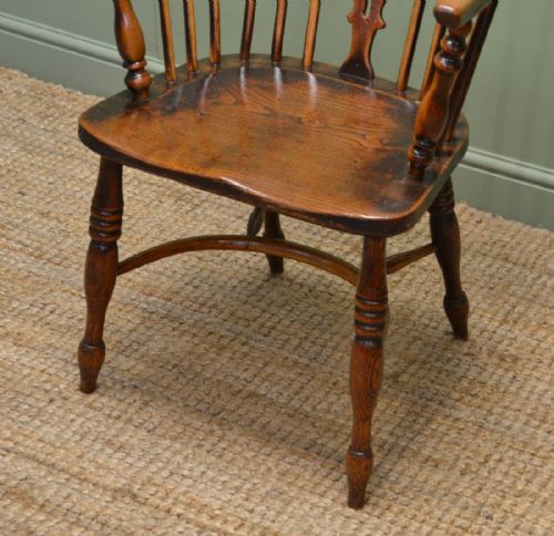 fig 1. Fine Country, Ash and Elm Antique Windsor Chair