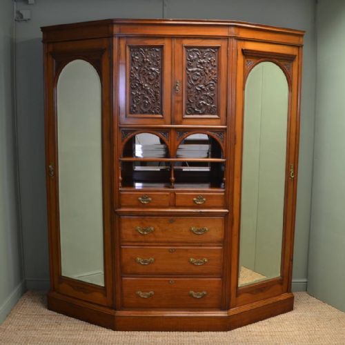 Magnificent Quality Solid Walnut Victorian Antique Wardrobe