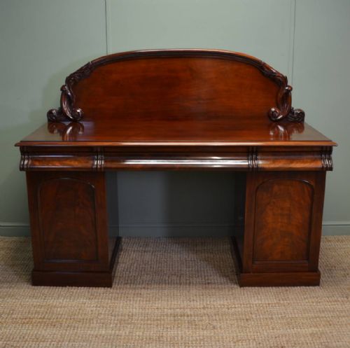 Stunning Quality Victorian Mahogany Antique Pedestal Sideboard