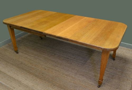 Edwardian Golden Oak Antique Wind Out Extending Dining Table