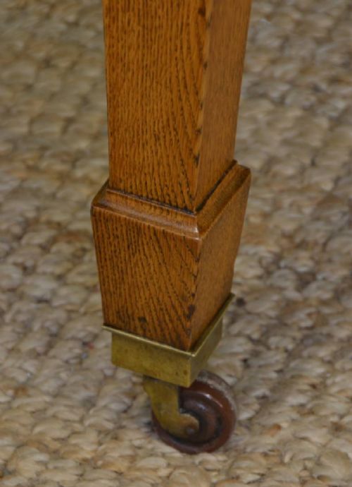 fig 2. Edwardian Golden Oak Antique Wind Out Extending Dining Table