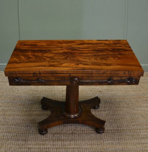 Unusual William IV Antique Rosewood Decorative Side / Games Table