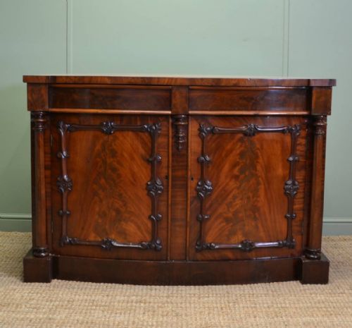 Quality Bow Fronted Victorian Flamed Mahogany Antique Sideboard / Chiffonier