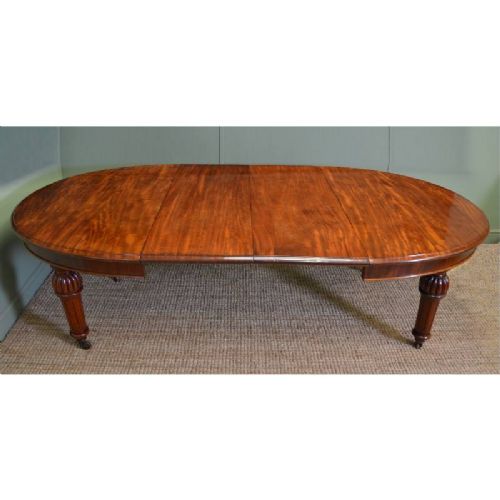 fig 1. Magnificent Quality Large Victorian Mahogany Antique Wind Out Dining Table