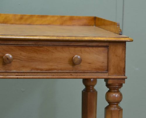 fig 2. Elegant Quality Satin Birch Writing Table by C Hindley, Late Miles & Edwards