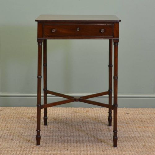 Fine Regency Mahogany Antique Side / Lamp Table
