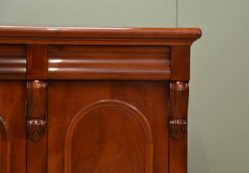 fig 2. Magnificent Quality Victorian Mahogany Antique Sideboard