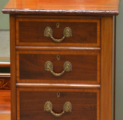 fig 2. Spectacular Inlaid Mahogany Antique Victorian Dressing Table