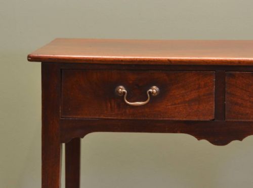 fig 2. Fine Georgian Mahogany Antique Side Table