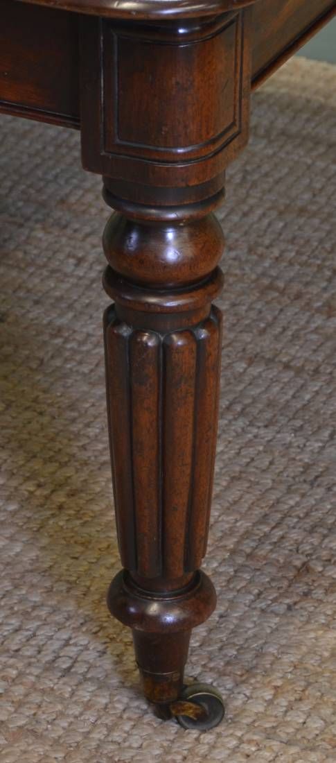 fig 2. Quality Regency Mahogany Antique Extending Draw Leaf Dining Table