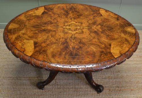 fig 1. Figured Walnut Oval Victorian Antique Dining Table