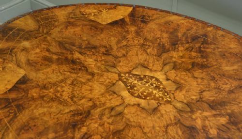 fig 2. Figured Walnut Oval Victorian Antique Dining Table