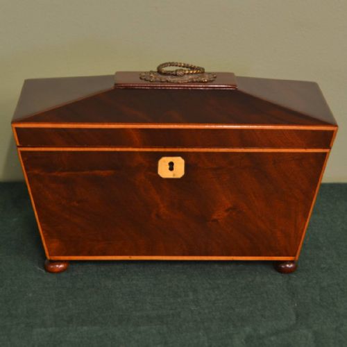 Spectacular Quality Regency Figured Mahogany Antique Tea Caddy