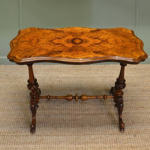 Magnificent Victorian Figured Walnut Antique Centre Table