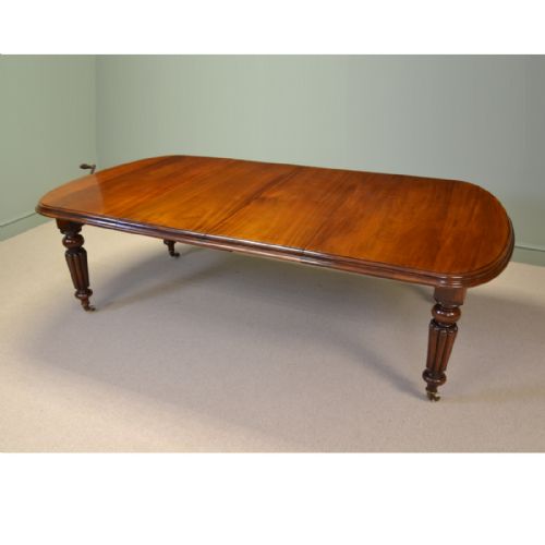 
Quality Mahogany Antique Victorian Extending Dining Table
