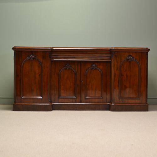 Striking Beautifully Figured Victorian Mahogany Antique Sideboard / Cupboard
