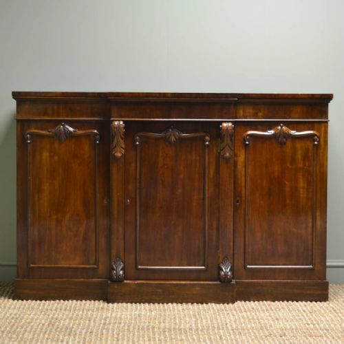 Beautifully Figured Walnut Victorian Breakfront Antique Sideboard / Cupboard