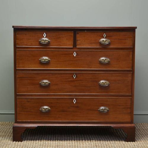 Beautiful Regency Antique Mahogany Chest of Drawers