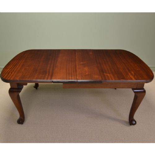 Quality Edwardian Rich Walnut Antique Extending Dining Table