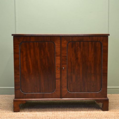 Beautifully Figured Regency Mahogany Antique Cupboard