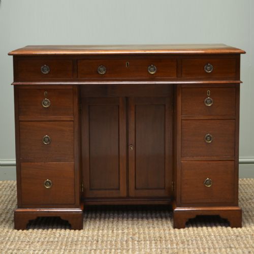 Splendid Quality Walnut Victorian Antique Pedestal Desk
