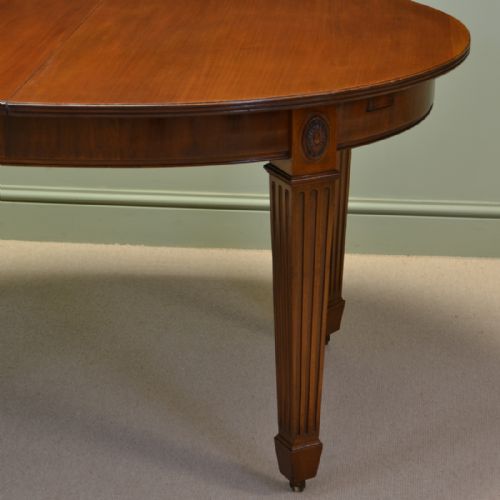 fig 1. Waring and Gillows Edwardian Antique Mahogany Extending Dining Table