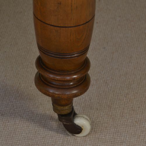fig 2. Stunning Golden Oak Large Extending Antique Dining Table