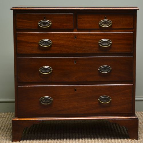 Small Country Georgian Mahogany Antique Chest of Drawers