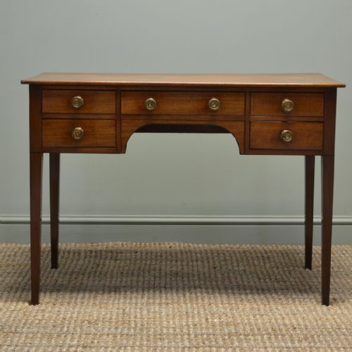 Fine Country Georgian Mahogany Antique Side / Writing Table