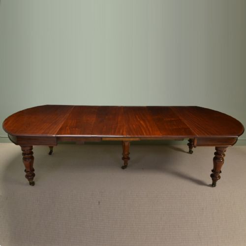 Beautifully Figured Victorian Mahogany Antique Dining Table