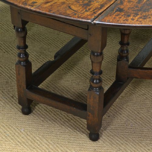 fig 2. Large Early Eighteenth Century Drop Leaf Gate Leg Oak Dining Table