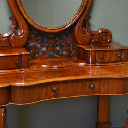 fig 2. High Quality Victorian Figured Mahogany Antique Dressing Table