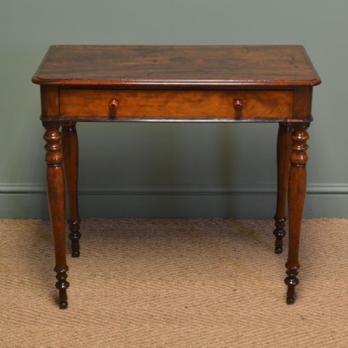Small Victorian Mahogany Antique Side / Lamp Table