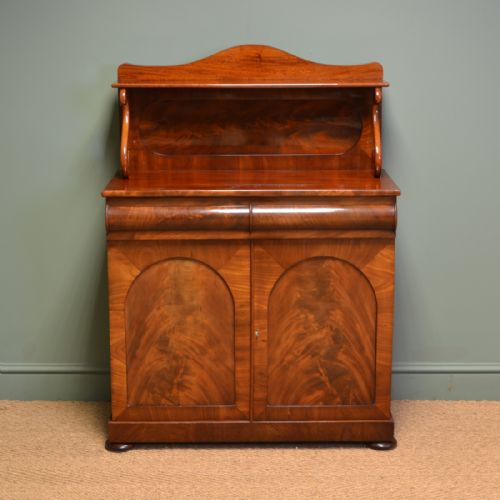 Elegant Victorian Figured Flamed Mahogany Antique Chiffonier / Cupboard