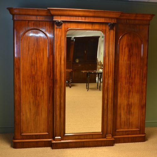 Spectacular William IV Break Fronted Figured Mahogany Antique Triple Wardrobe