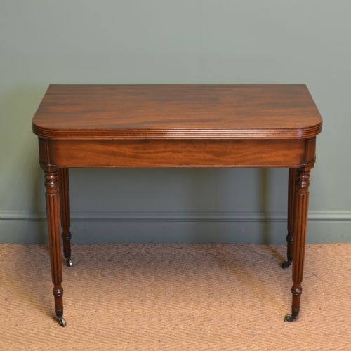 
Fine Quality Gillows Design Antique Mahogany Regency Side / Tea Table
