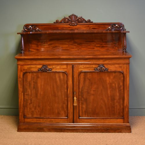 Superb Quality Gillows Figured Mahogany William IV Antique Chiffonier
