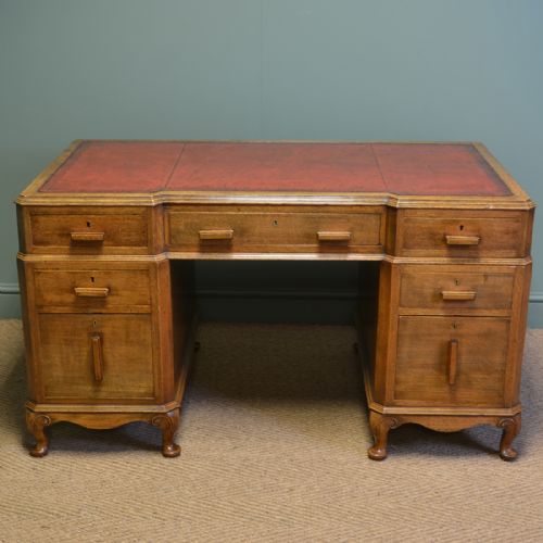 Superb Quality Stylish Art Deco Oak Antique Pedestal Desk