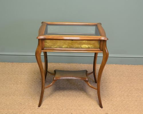 Fine Quality Walnut Victorian Antique Bijouterie Table