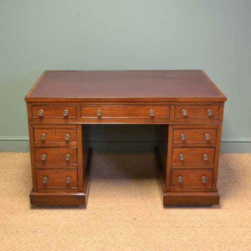 Quality Victorian Mahogany Antique Pedestal Desk