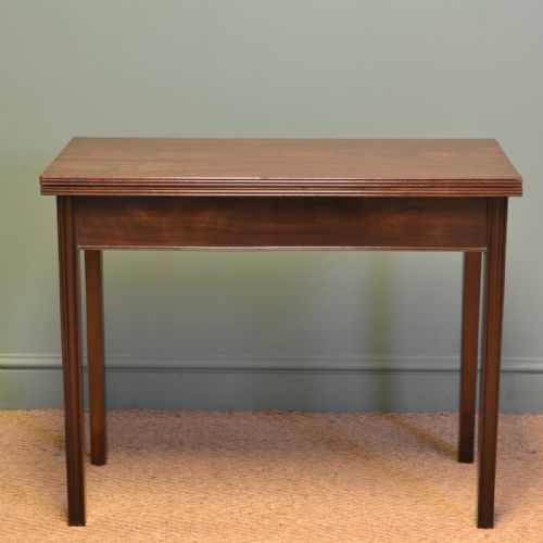 George III Antique Mahogany Tea / Side Table