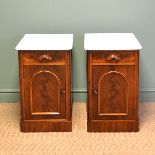 Unusual Quality Victorian Mahogany Antique Pair of Bedside Cabinets