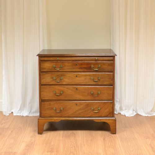 Small George III Quality Antique Chest of Drawers with Brushing Slide