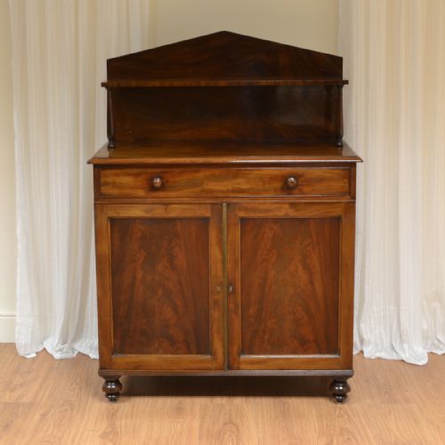 Stunning William IV Antique Figured Mahogany Chiffonier / Cupboard