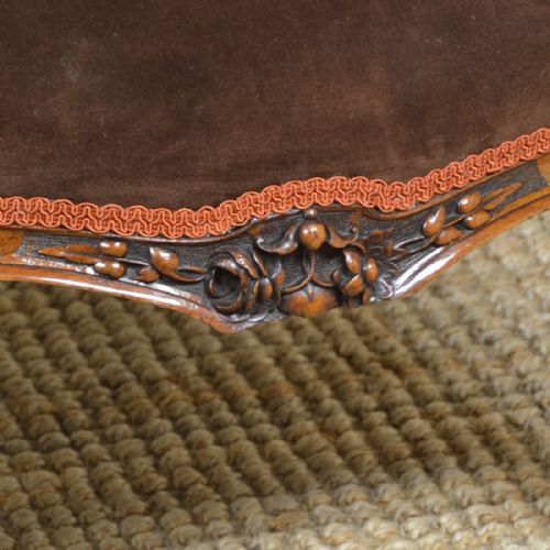 fig 2. High Quality Victorian Walnut Antique Arm Chair